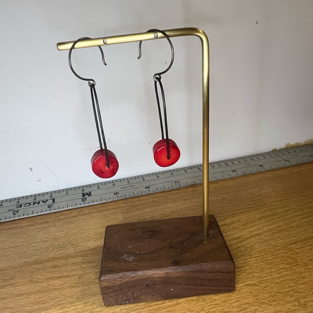 Stone dangle earrings - Picture 1 of 3